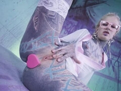 Sædskud, Goth, Lille kvinde, Piercing, Mager, Tatovering, Teenager, Bryster