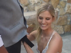 Tyłek, Lizanie dupy, Z odbytu do ust, Duże cycki, Zbliżenie, Głebokie gardło, Podwójna penetracja, Trójkąt