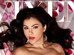 Duży tyłek, Duży kutas, Duże cycki, Obciąganie, Brunetka, Styl na pieska, Mamuśka, Ogolona