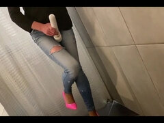 Enthousiasteling, Kont, Pijpbeurt, Stel, Sperma shot, Handbeurt, Spijkerbroeken, Pissen