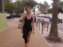 Cassandra Sunrise's blonde allure captivates in a daring public display