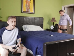 큰 음경, 큰 가슴, 흑갈색 머리, 드레스, 대단히, 밀프, 보지