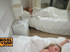 Stor kuk, Stora tuttar, Avsugning, Bystig, Doggystyle, Hd, Onani, Pov