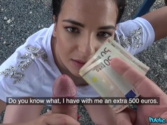 Amatorka, Duże cycki, Obciąganie, Styl na pieska, Na wolnym powietrzu, Punkt widzenia, Publiczny, Cipka