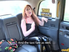 Anaal, Grote mammen, Auto, Sperma shot, Hondjeshouding, Vingeren, Buiten, Gezichtspunt