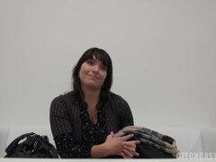 Velké kozy, Brunetka, České, Hd, Milf žcbp