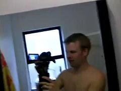 Blasen, Braunhaarige, Handjob, Hardcore, Interrassisch, Latina, Rotschopf, Titten