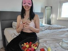 Στόμα στον κώλο, Μεγάλος κώλος, Διαγωνισμός, Θηλυκός, Αυνανισμός, Οργασμός, Παιχνίδια