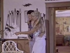 Μεγάλος πούτσος, Πίπα, Χύσιμο, Στο πρόσωπο, Βυζιά, Ρετρό