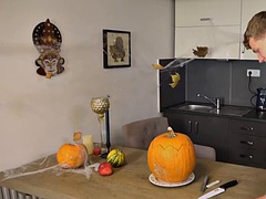 Большие сиськи, Брюнетки, Постарше, Чешки, Черненькие, Секс без цензуры, Белье, Мачеха