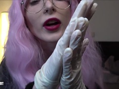 Dominazione, Femmina, Dominazione femminile, Istruzione