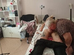 Толстушки, Сперма во рту, Член, Ласковые ручки, Хд, Массаж, Милф, Мамочка