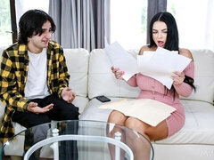 Silicone-boobed brunette Payton Preslee screwed by big cock