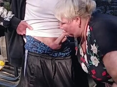 Kutas, Obciąganie, Hd, Walenie konia, Mamuśka, Publiczny, Sperma, Ssanie