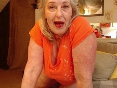 Dawnskye55 showcases her curves with a focus on her navel, underboob, and armpits