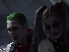 Harley Quinn Anal Threesome with Joker & Batman - DC Cosplay Fuck