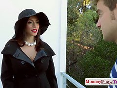 Evinja, Zunanji izliv, Doggystyle, Hd, Spodnje perilo, Milf, Mačeha, Tetovaže