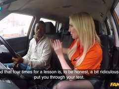 Tussi, Grosser schwanz, Blasen, Lecken, Im freien, Realität, Hintern versohlen, Titten