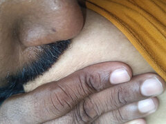 В машине, Измена, Индианки, Натуральные сиськи, Соски