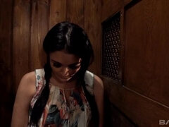 Morena, Jato de porra, Facial