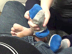 Sockjob hand-job cum in Sock