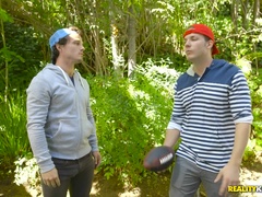 Hatalmas hátsó, Cumizás, Arcra élvezés, Nyalás, Érett feleség, Nuni, Valóság, Tetkó