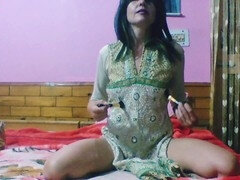 Hot biracial MILF Bolly Karma gives an unforgettable handjob