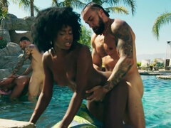 오랄섹스, 흑갈색 머리, 사정 샷, 도기스타일, 에보니, 그룹, Hd, 야외의