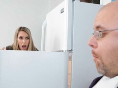 Duży kutas, Duże cycki, Blondynka, Obciąganie, Styl na pieska, Okulary, Biuro, Pończochy