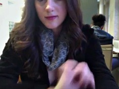 Amatorka, Brunetka, Towarzystwo, Ekshibicjonizm, Masturbacja, Solo, Cycki, Zabawki