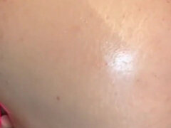 Thick Girl Moan a Lot and Makes a Huge Squirting!