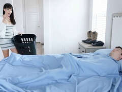 18 jahre, Blasen, Aufs gesicht abspritzen, Milf, Taboo, Jungendliche (18+)