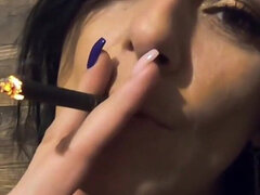 Brunetka, Fetiš, Latinskej, Dospelé, Fajčenie, Sólo