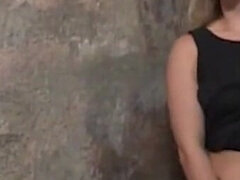 18 let, Amatéři, Blondýna, Kuřba, Homemade, Milf žcbp, Přírodní prsa, Teenka