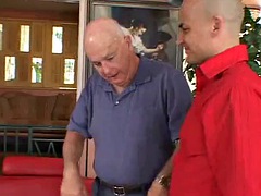 Casal, Público