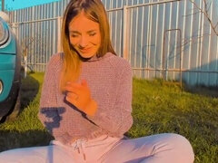 Пальцем, Домашнее видео, Шлюха