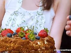 ClubSweethearts Cake Decorating Day with Janys Brones and Jane White