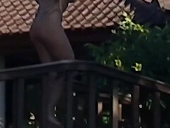 Bali Pissing and Golden Showers Part1