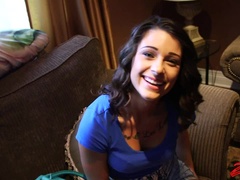 Blasen, Braunhaarige, Spermaladung, Aufs gesicht abspritzen, Tätowierung, Jungendliche (18+)