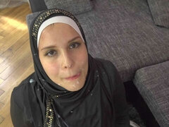 Stor stjärt, Stor kuk, Stora tuttar, Avsugning, Doggystyle, Milf, Pengar, Tuttar