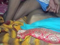 18 anos, Primeira vez, Namorada, Peludoa, Lambendo, Ao ar livre cartaz de rua outdoor, Baixinhoa, Meias finas