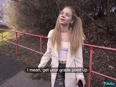 Amatør, Babe, Brækfornemmelse, Lille kvinde, Piercing, Offentlig, Teenager, Bryster