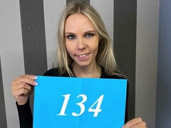 Stor røv, Stor pik, Store bryster, Blondine, Pik sutte, Hundestilling, Mor jeg gerne vil kneppe, Bryster