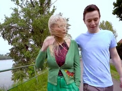 Fake tits granny getting licked and then enjoying HARD sex