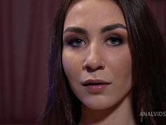 Babe, Kukk suging, Brunette, Sperm skott, Fetisj, Hæler, Sexy undertøy, Pupper