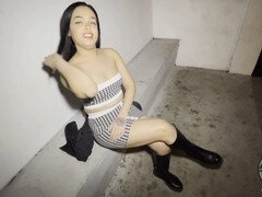 Grosser arsch, Sperma im mund, Latina, Im freien, Öffentlich