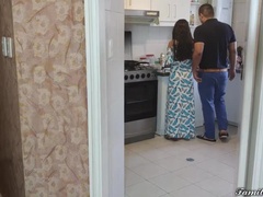 Amateur, Brunette brune, Tromperie, Cocu, Fait maison, Fille latino, Mère que j'aimerais baiser, Public