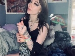 Avsugning, Goth, Slick, Leksaker