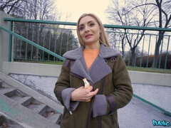 Amaterji, Blondinka, Globoko grlo, Evropska, Obrazno, Naravne joške, V javnosti, Rusinja
