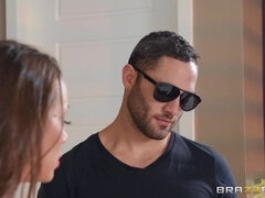 Popó, Tekintélyes didik, Gesztenyebarna, Csalás, Pár, Sarokkal való, Szoknya, Tetkó